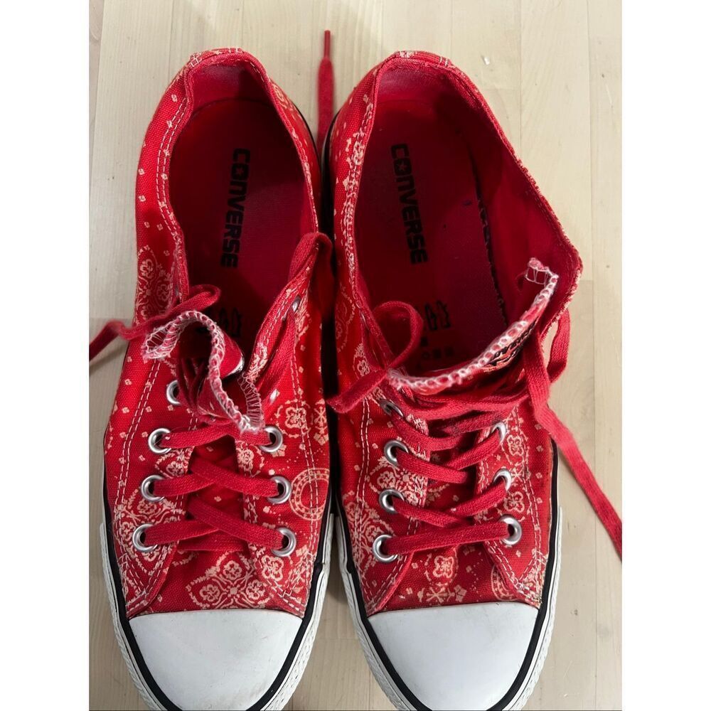 Converse All Stars Women Coral Red Bandana Print Sneakers Size 10 Skateboarding - Picture 7 of 11